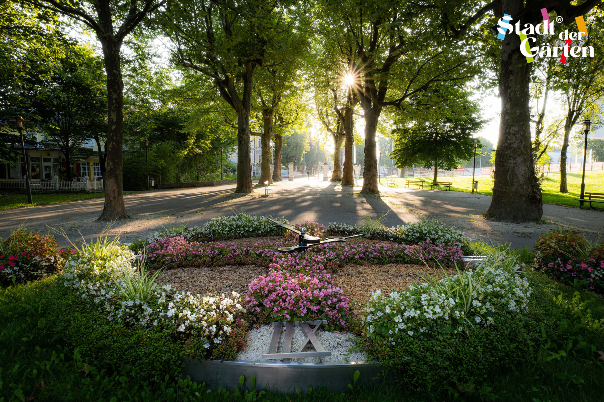 Blumenuhr im Volksgarten als Teil der Landesgartenschau Wels 2027 in Oberösterreich